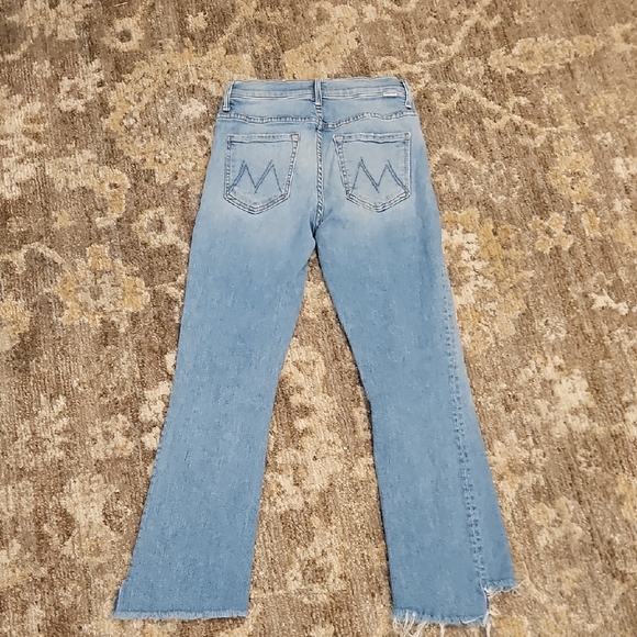 Mother Insider Crop Step - Picture 1 of 8